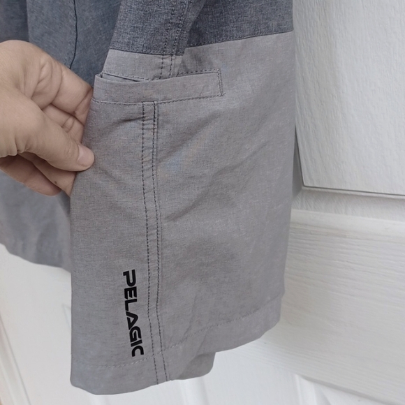 PELAGIC Deep Sea Hybrid Swim Board Shorts Sz 40 - Picture 5 of 8